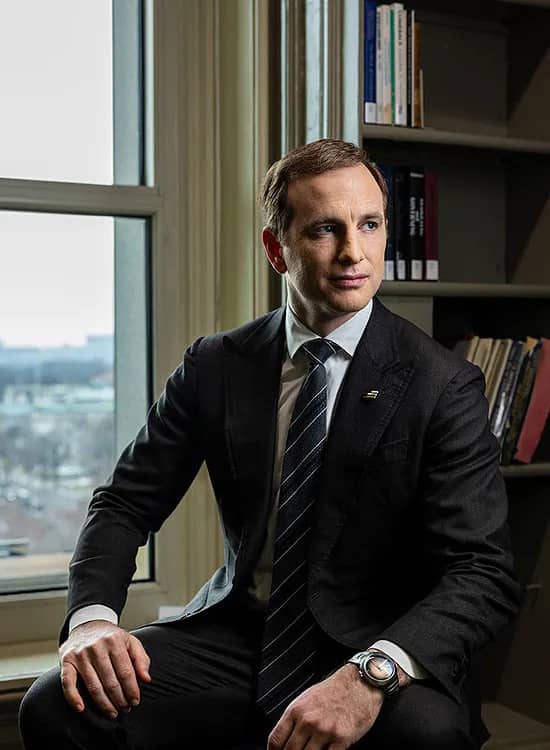 Joe Gebbia featured in The Free Press
